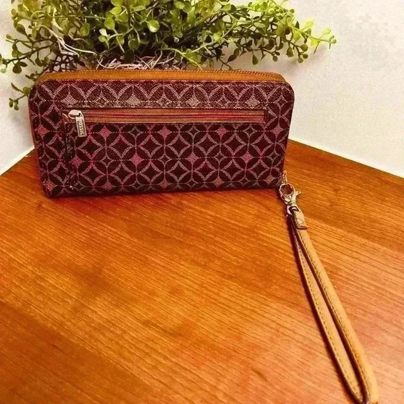 Vintage Fossil Long Zip Wallet - Picture 1 of 6